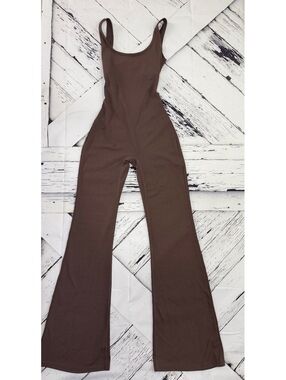 Retro Brown Flared Active Jumpsuit Scoop Neck Pilates Athleisure Catsuit Women M